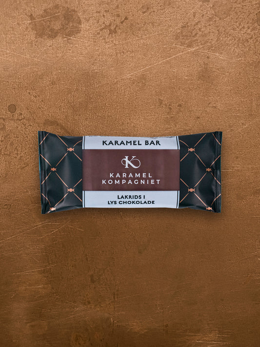 Karamel bar: Lakrids i lys chokolade - Karamelkompagniet